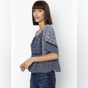 American Eagle Outfitters | Blue Printed Top | Boho Blouse | Size Small